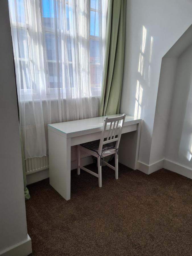 H.V Apartments Шеффілд Екстер'єр фото